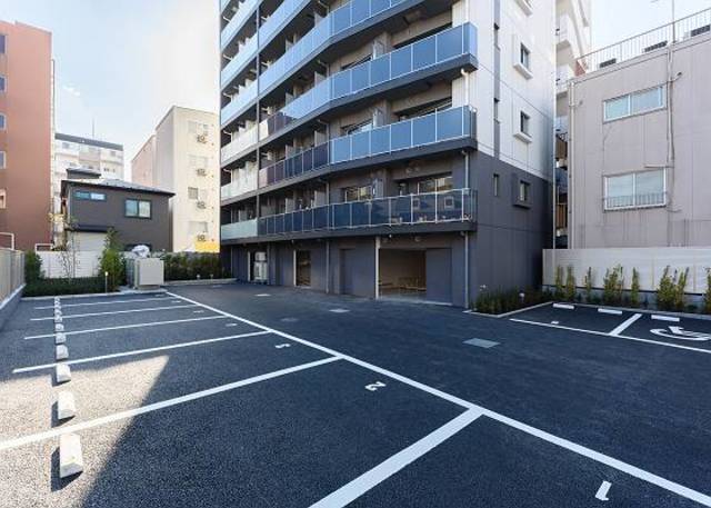 グランド・ガーラ木場 駐車場です