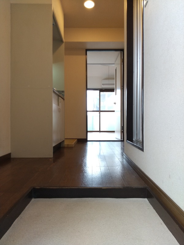 プレミール和光 玄関