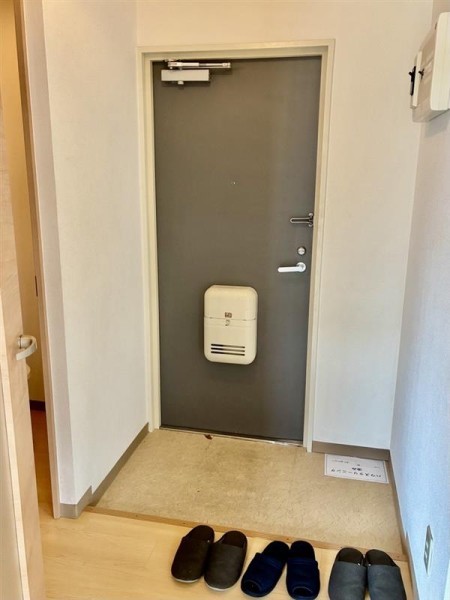 コーポアツミ 玄関