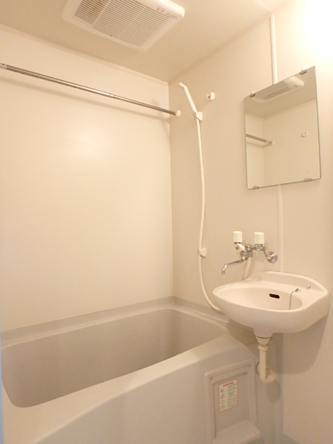 グランド・ガーラ渋谷松濤 ゆったり過ごせるお風呂です