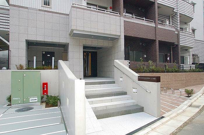 グランドコンシェルジュ上池袋6階 エントランス