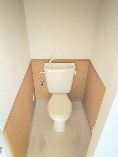 ドミール上北台0102号室 トイレ