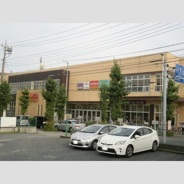 シダー カーサ101号室 ヤオコー浦和上木崎店(632m)