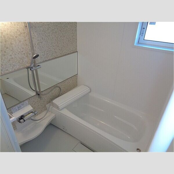 グリシーヌ305号室 浴室