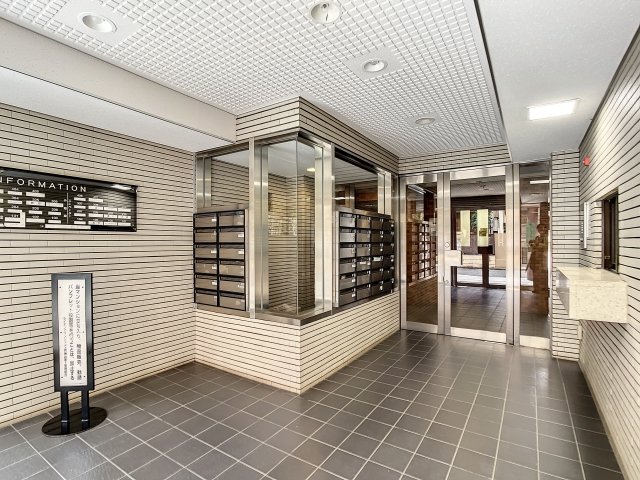 ライオンズマンション上石神井第三 エントランス