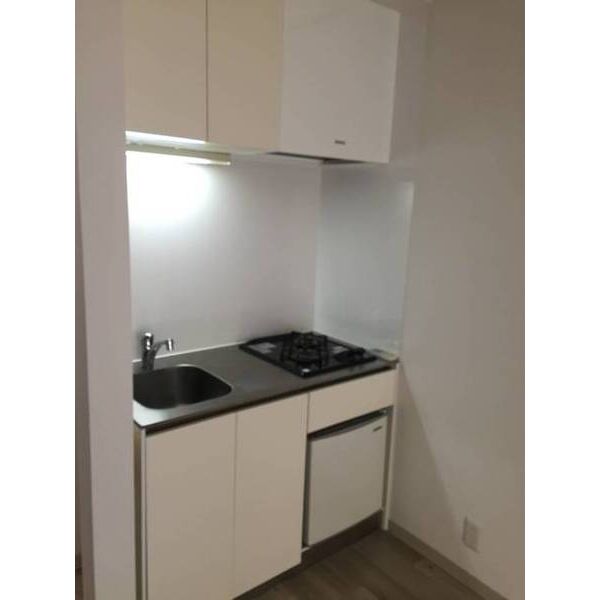 ベラドーモA0102号室 キッチン