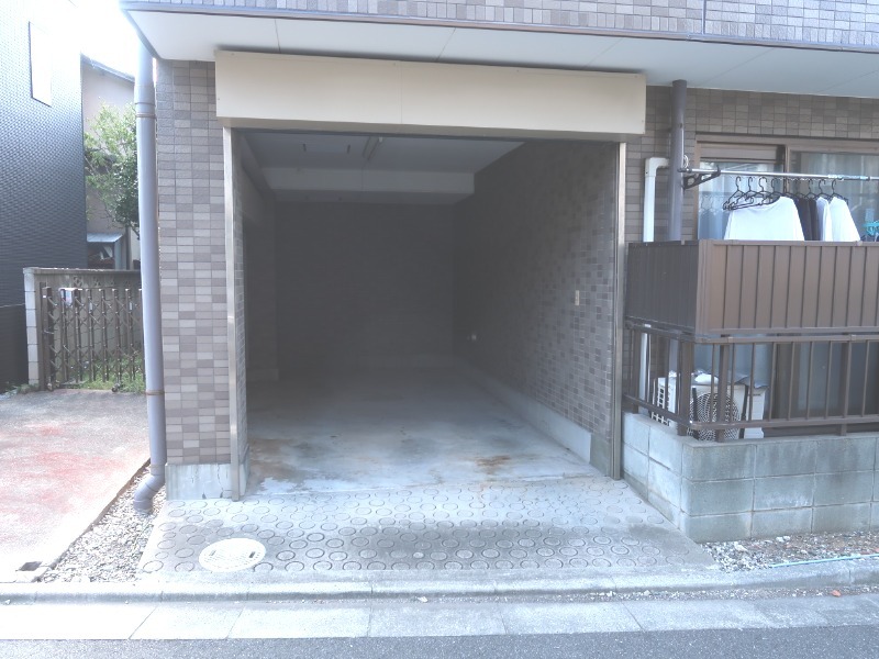 ソルフラッサ（旧:杉浦ビル） 駐車場