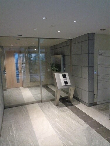 ライオンズ千代田岩本町ミレスーＫＤＡ10階 オートロック　※2021年11月撮影