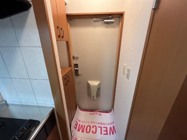 プリエール宮本302号室 玄関