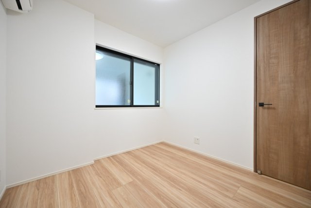 大田区南千束３丁目戸建　３号棟 洋室1