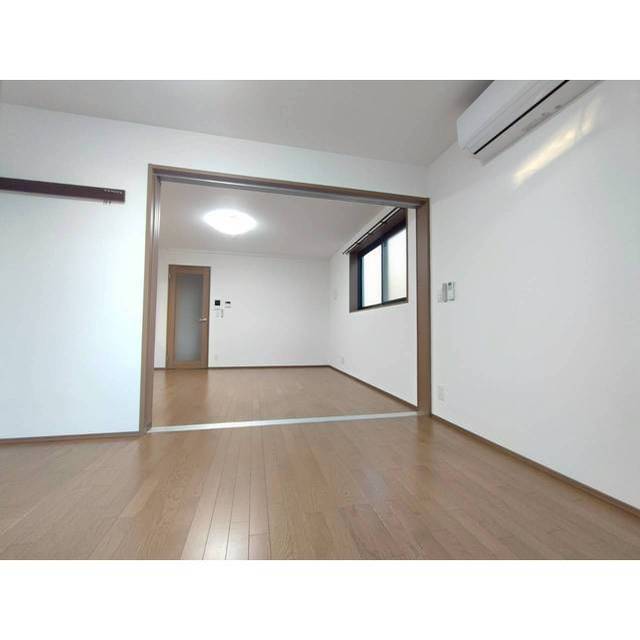 プレール・ドゥーク成増Ⅱ303号室 洋室約7.4帖