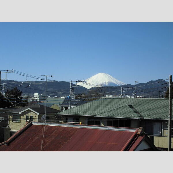 K・fines　A棟301号室 ♪お天気がいい日は富士山が望めます♪
