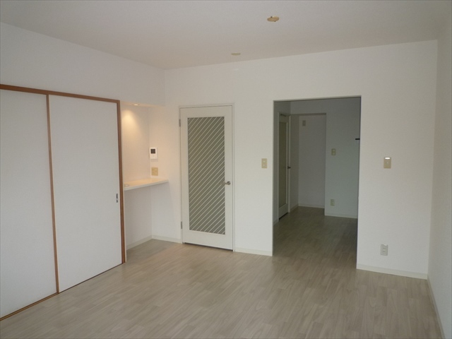 ラヴェニュー相模原0404号室 居室2