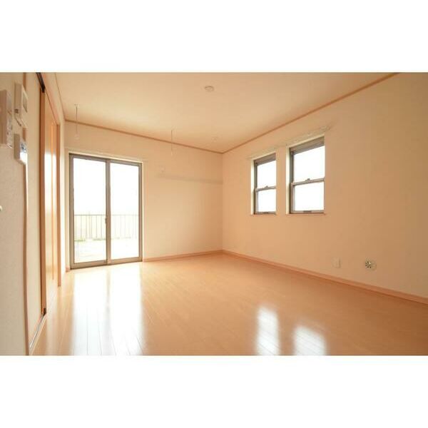 パインツリー リビング