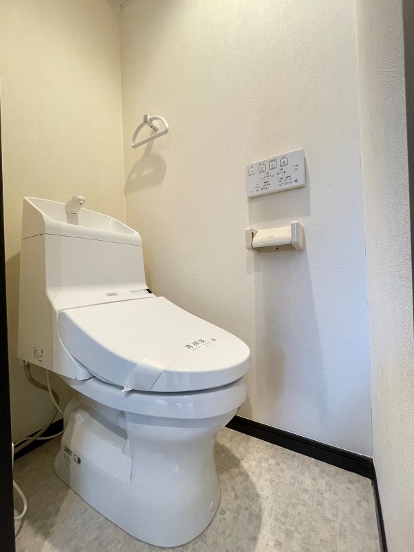 アーヴェル戸塚2階 同建物別部屋の参考画像