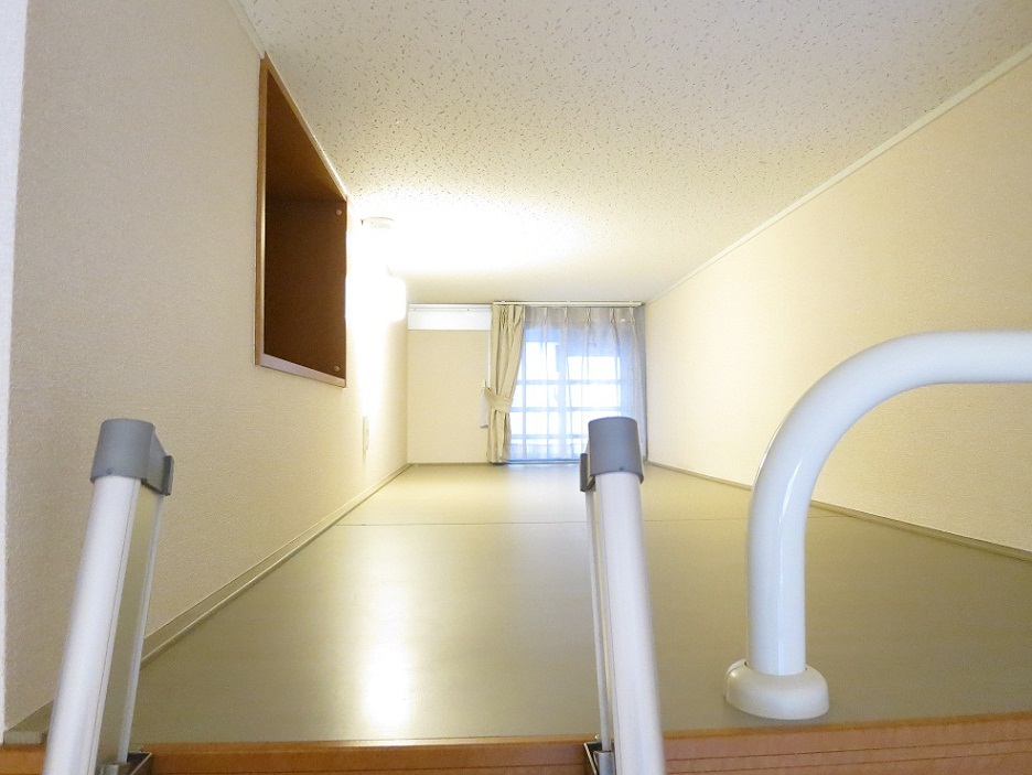 レオパレスベルグランデＢ115号室 トイレ