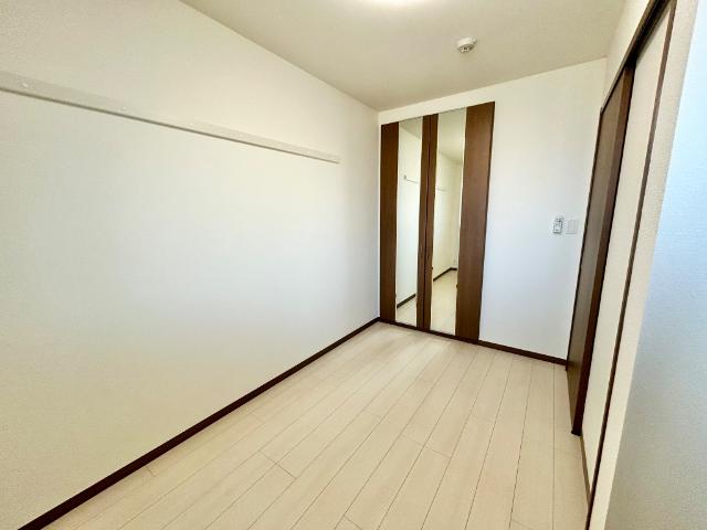 ＡＶＡＮＴＩ　ＨＩＬＬＳ　～アヴァンティ　ヒルズ～107号室 洋室