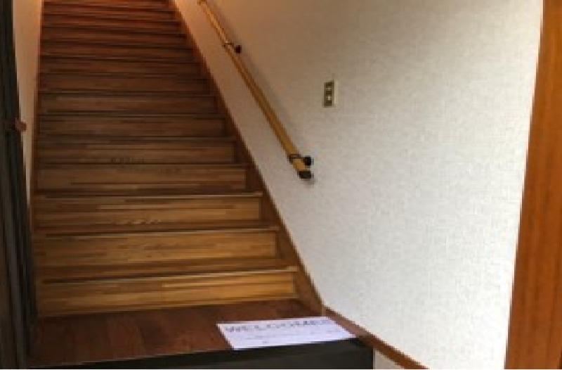 メゾンさくら 玄関