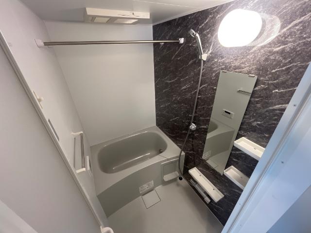 ボッテガノワール バス