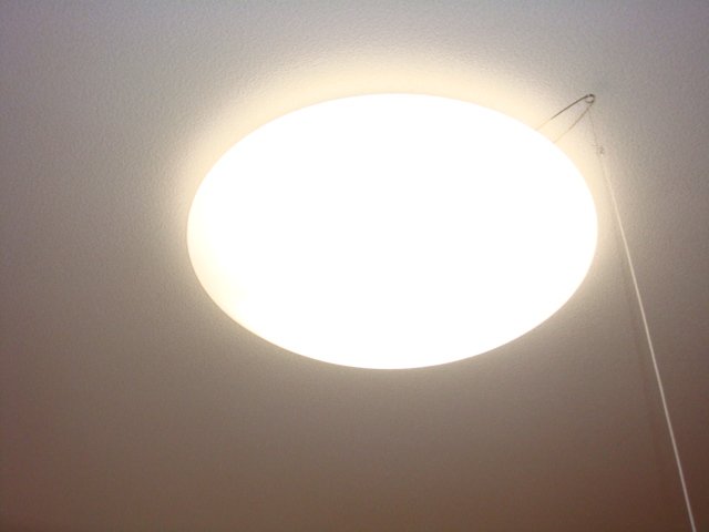 ルーム新町206号室 照明