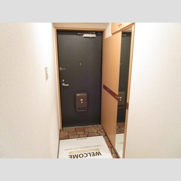 ベルサンモール 玄関