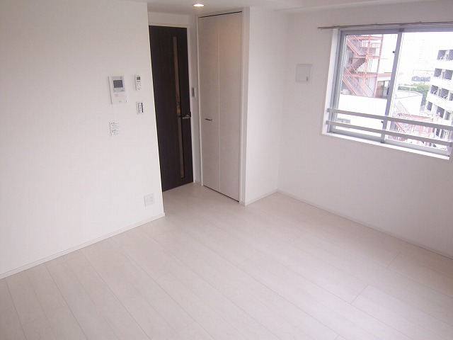 ハーモニーレジデンス東京イーストコア#002 内観