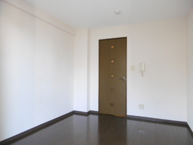 Ｔ１６＋２０0304号室 リビング