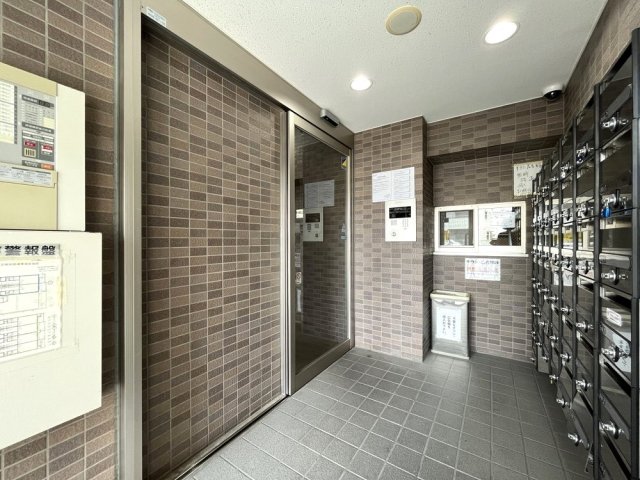 ヴェルステージ西川口 エントランス