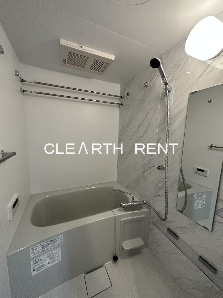 Ｐｒｉｍａｌ 石神井公園2階 浴室乾燥機付きバスルーム