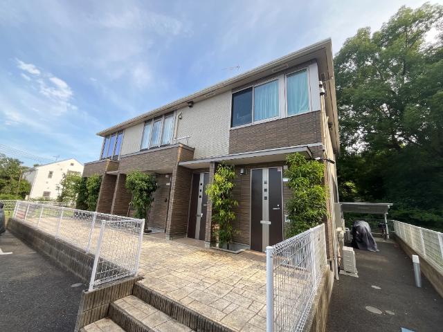 ケイ・フォレスト 外観写真（昼）