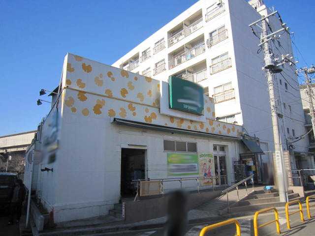 ワイズ・シャムロック Fuji上星川店まで407ｍ