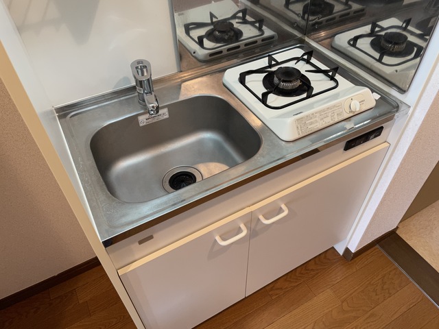 フォレスト柳沢0303号室 キッチン