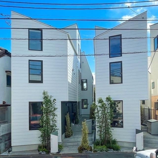 祖師谷アパートメントW1階 外観