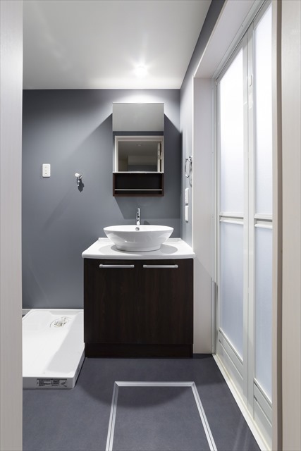 リレア八千代台1階 デザイン洗面台