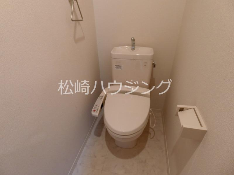 チェンバーコート2階 トイレ