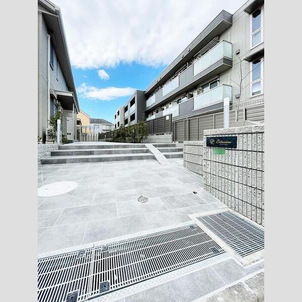 エスタシオン エントランス