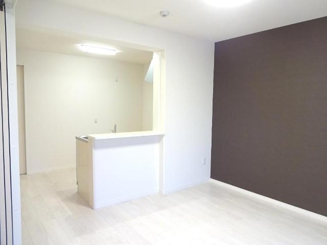 Ｌｅｇａｃｙ稲毛305号室 リビング