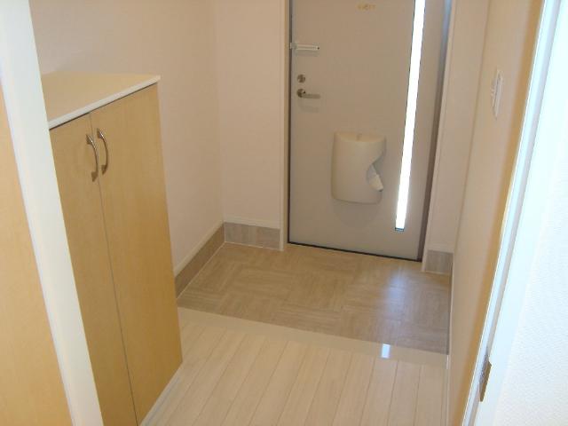 フォレストアーク大森Ⅱ101号室 玄関
