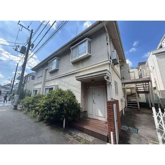 目黒区洗足2丁目貸家（2F）の外観画像