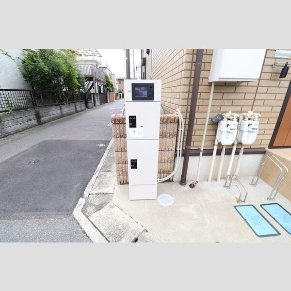 la casa felice 宅配ボックス