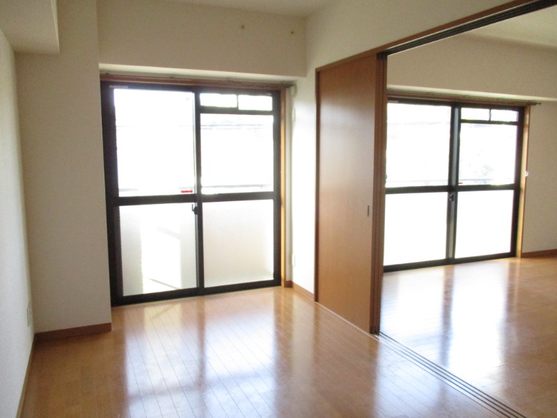 HIGH GROUND MANSION2階 部屋その他