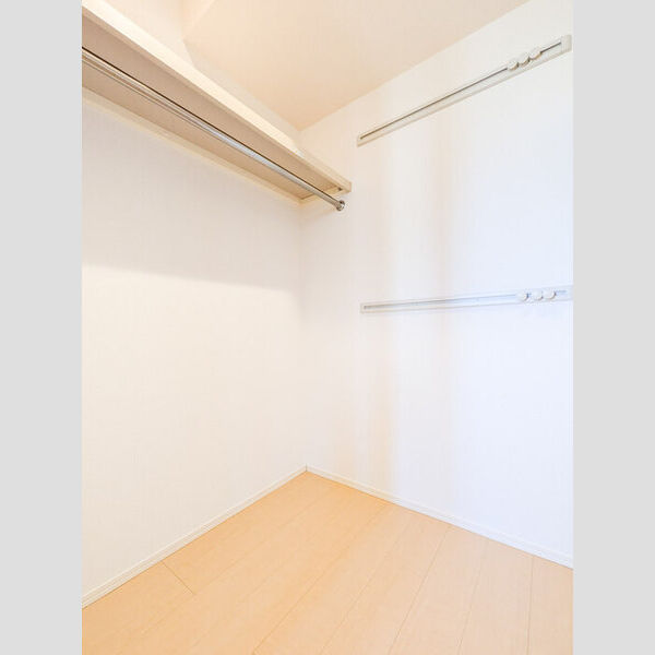 本郷の杜 ソグレ101号室 収納