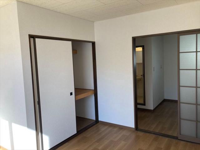 ジュネス・アオキ リビング