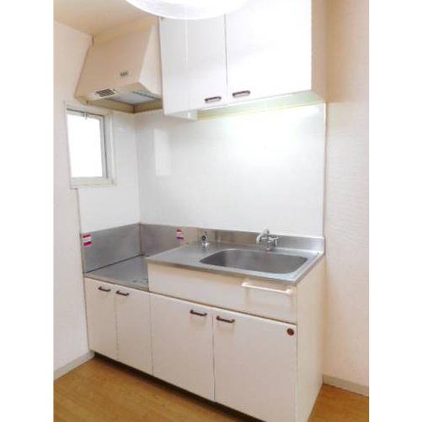 ハイツ創英 キッチン