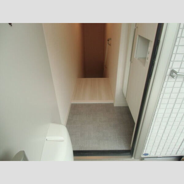 メゾンドール諏訪坂Ⅲ 玄関