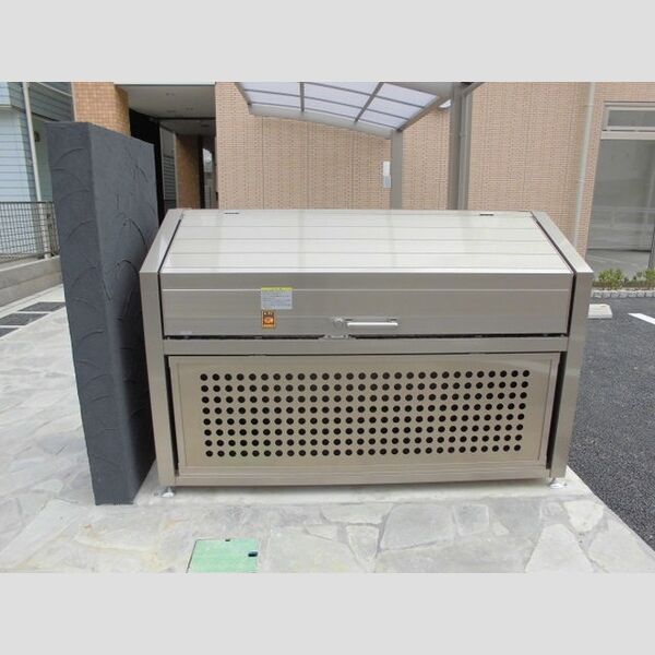 ロータスコート ゴミストッカー