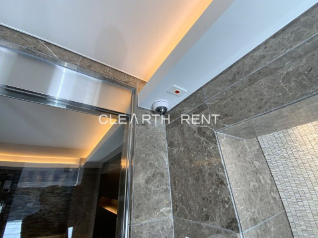 コンシェリア大塚 ＣＲＯＳＳＩＡ7階 防犯カメラ/直接の管理会社クレアスレント