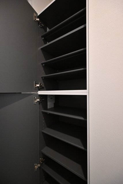 Ｔｈｅ　Ｒｅｓｉｄｅｎｃｅ　Ｎｉｈｏｎｂａｓｈｉ5階 靴入