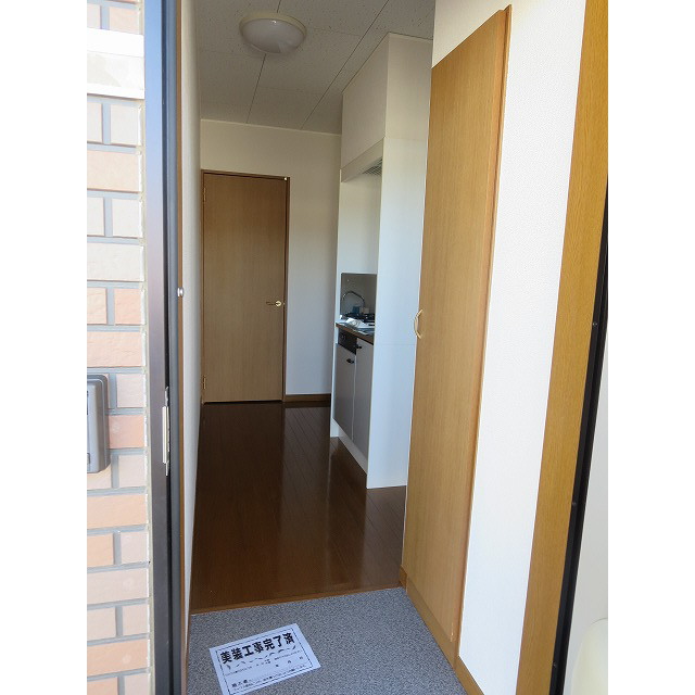 アムール グリーンビレッジⅢ105号室 玄関