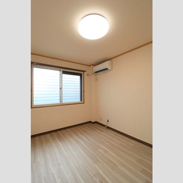 エクセル八雲台101号室 洋室